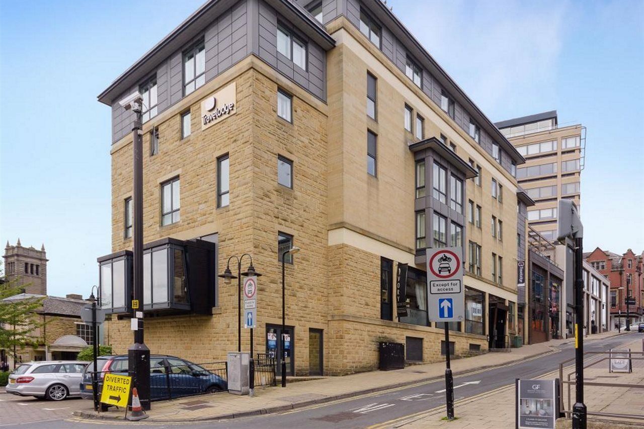 Travelodge Harrogate Esterno foto
